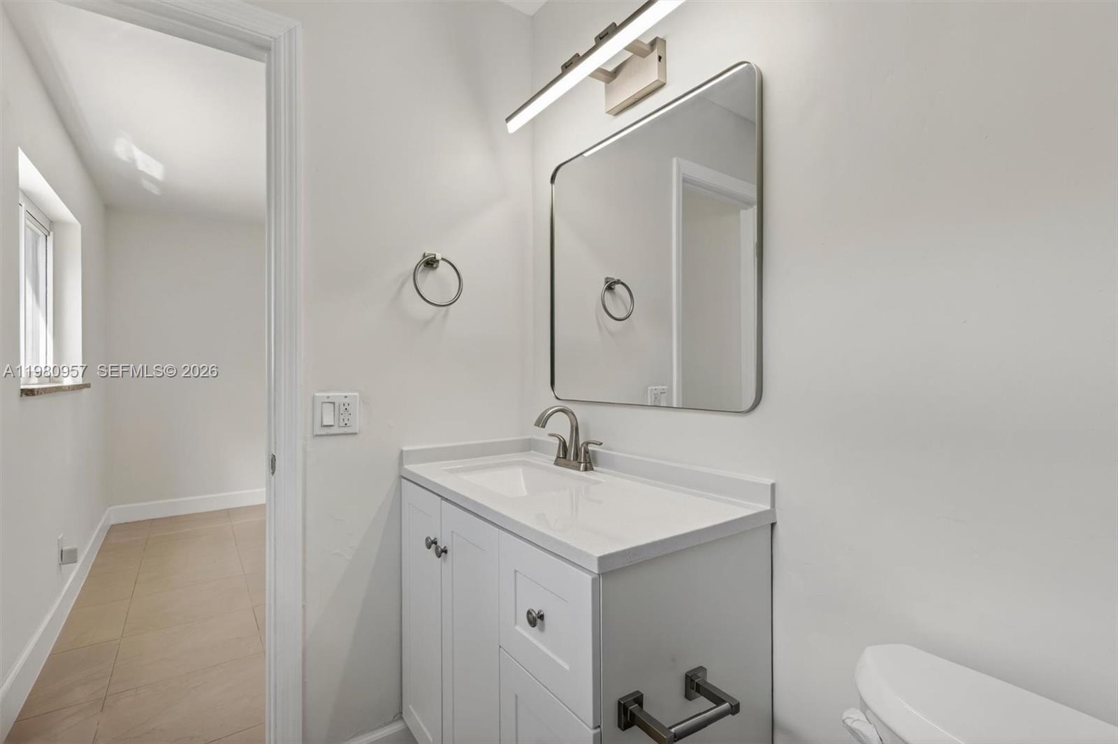 6740 Arthur St Hollywood, FL 33024