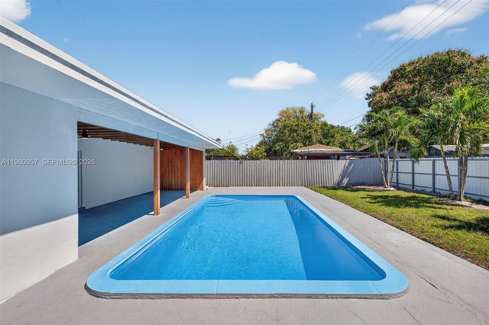 6740 Arthur St Hollywood, FL 33024