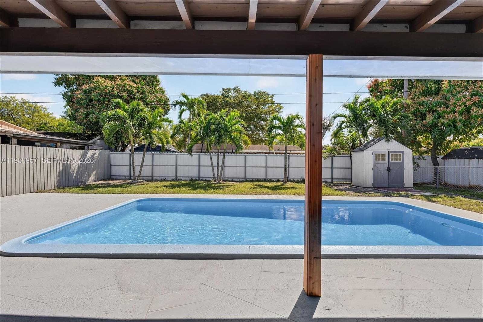 6740 Arthur St Hollywood, FL 33024