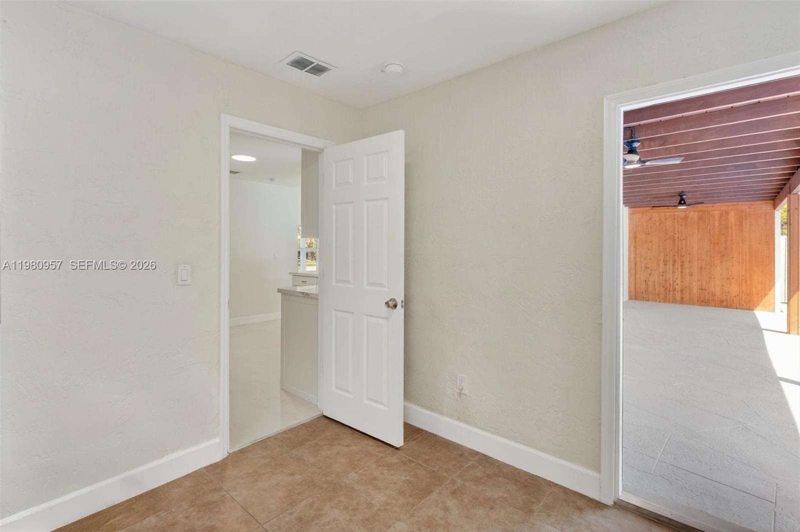 6740 Arthur St Hollywood, FL 33024