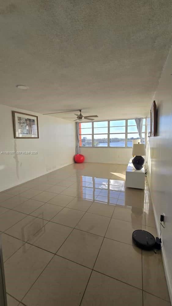 1301 NE Miami Gdns Dr #824W Miami, FL 33179