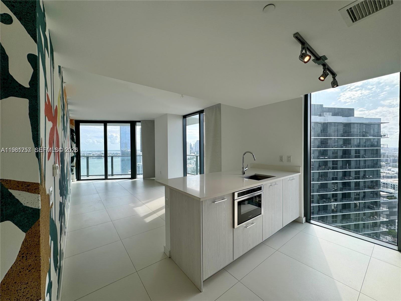 501 NE 31st St #3208 Miami, FL 33137