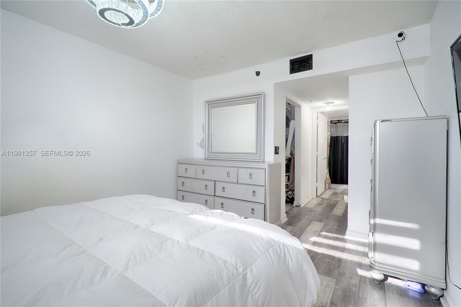 2721 Ocean Clb Blvd #303 Hollywood, FL 33019