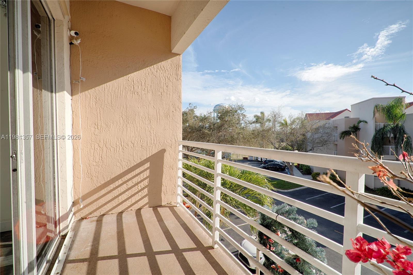 2721 Ocean Clb Blvd #303 Hollywood, FL 33019