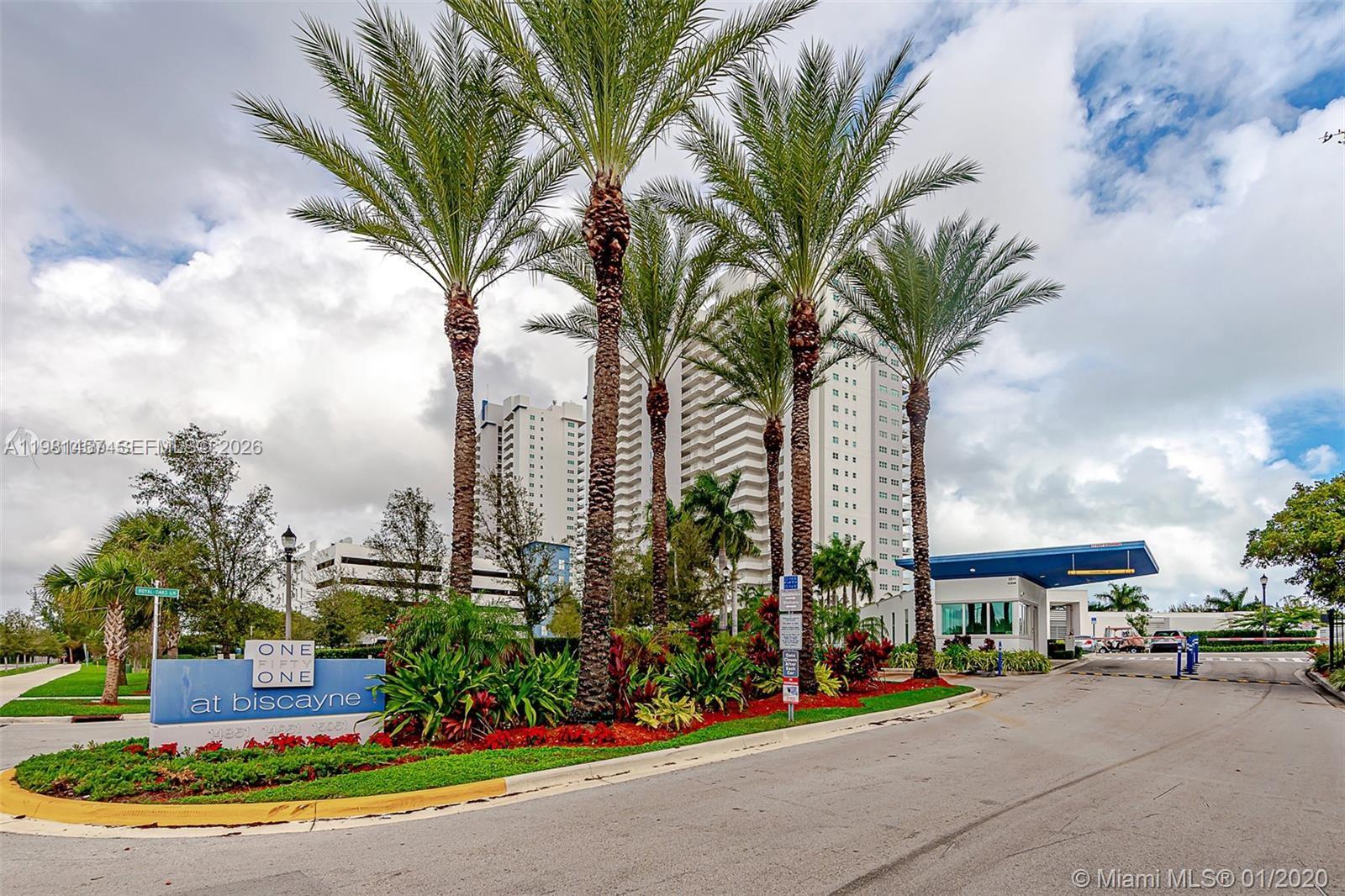 14951 Royal Oaks Ln #709 North Miami, FL 33181