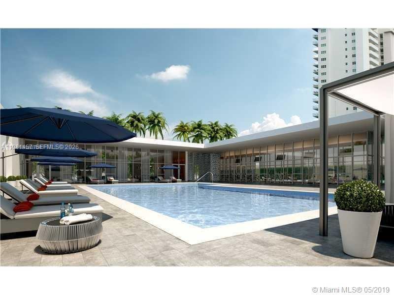 14951 Royal Oaks Ln #709 North Miami, FL 33181