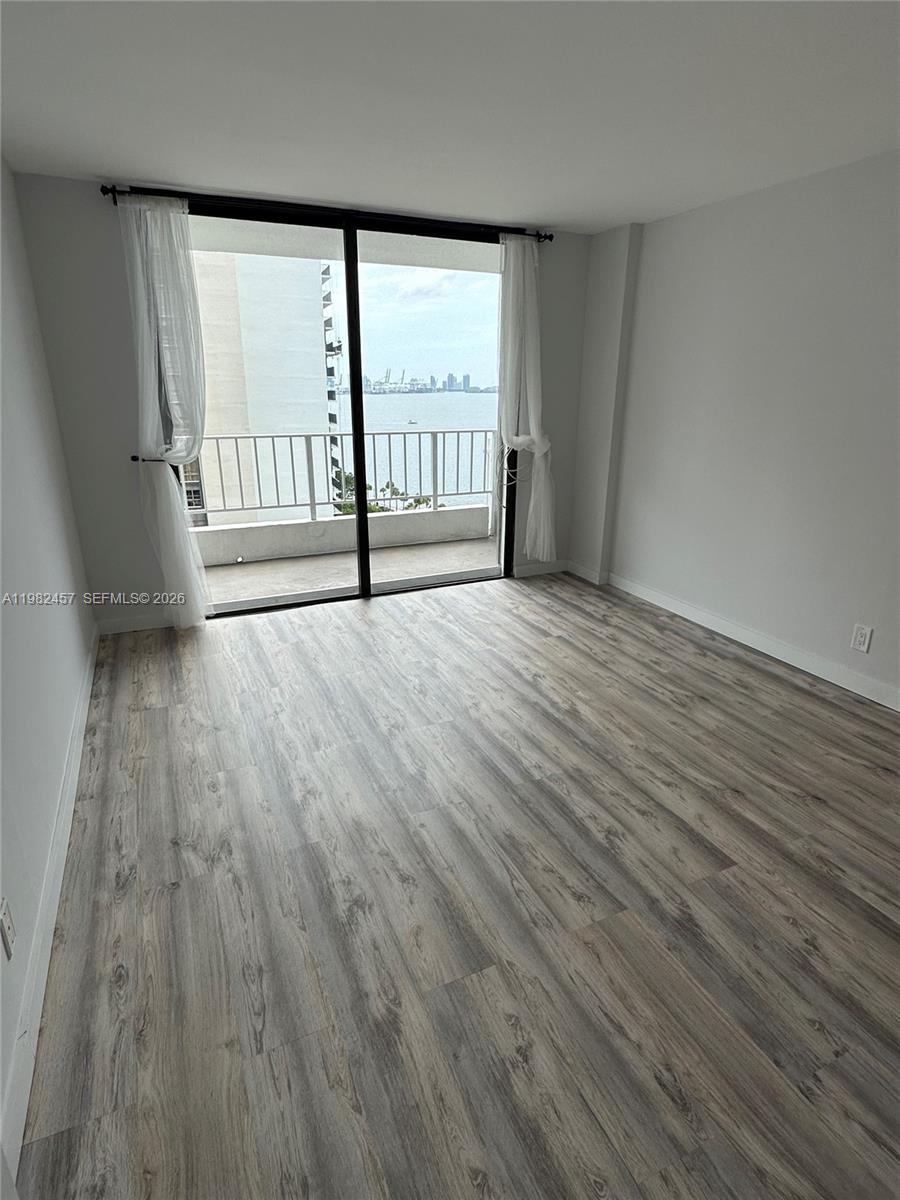 200 SE 15th Rd #15H Miami, FL 33129