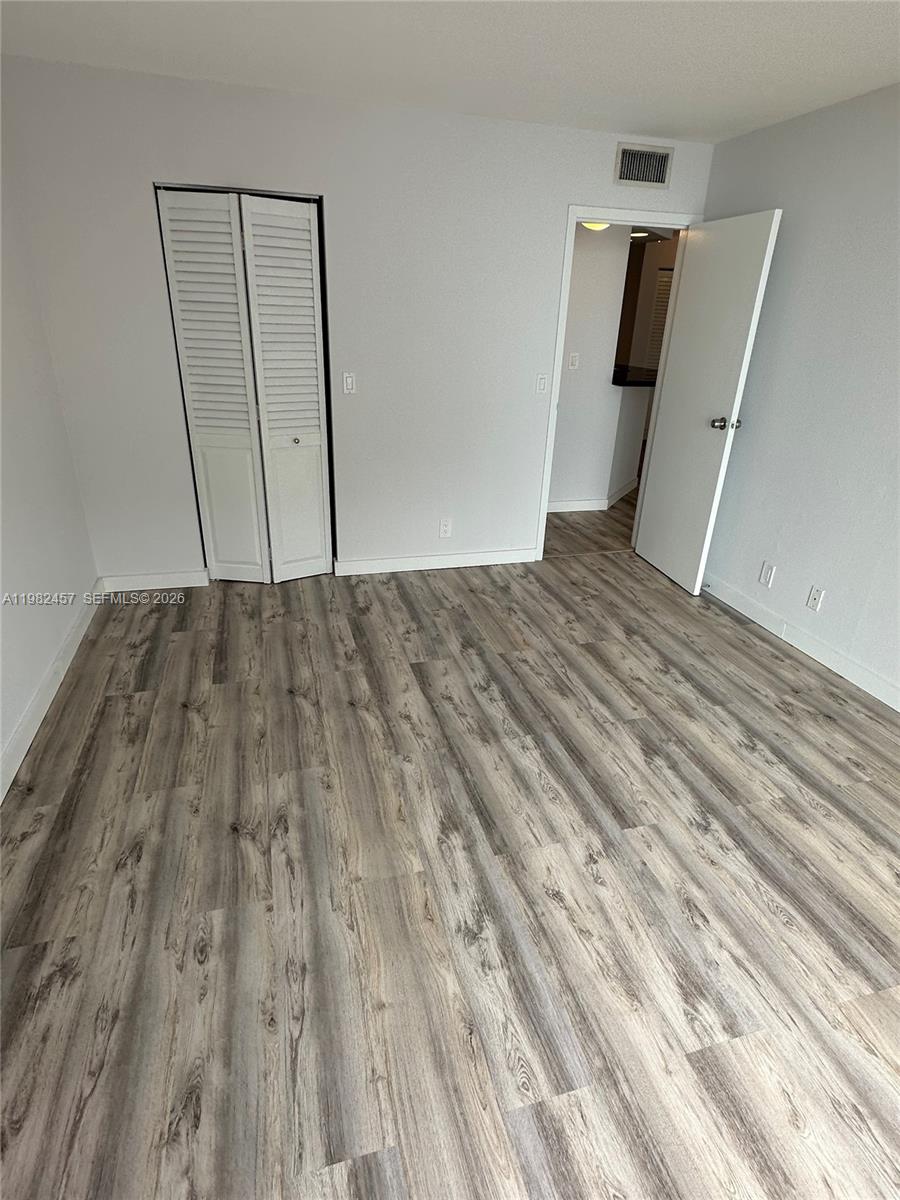 200 SE 15th Rd #15H Miami, FL 33129