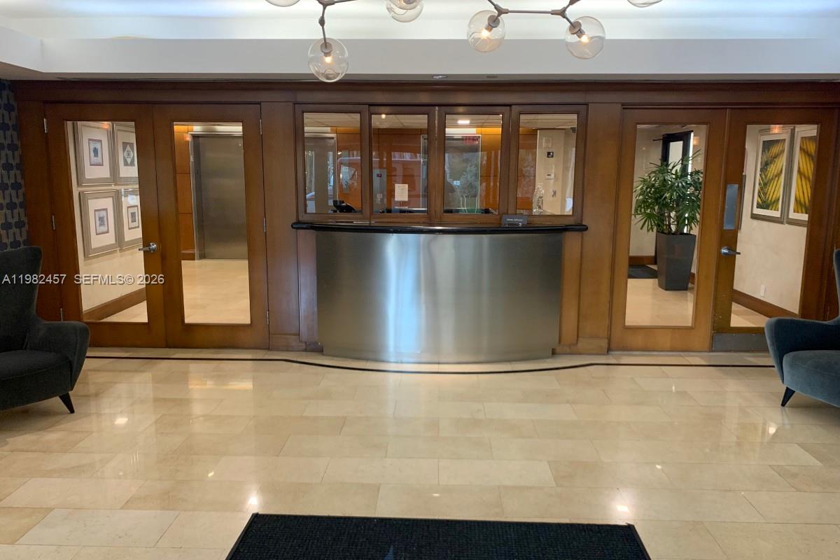 200 SE 15th Rd #15H Miami, FL 33129