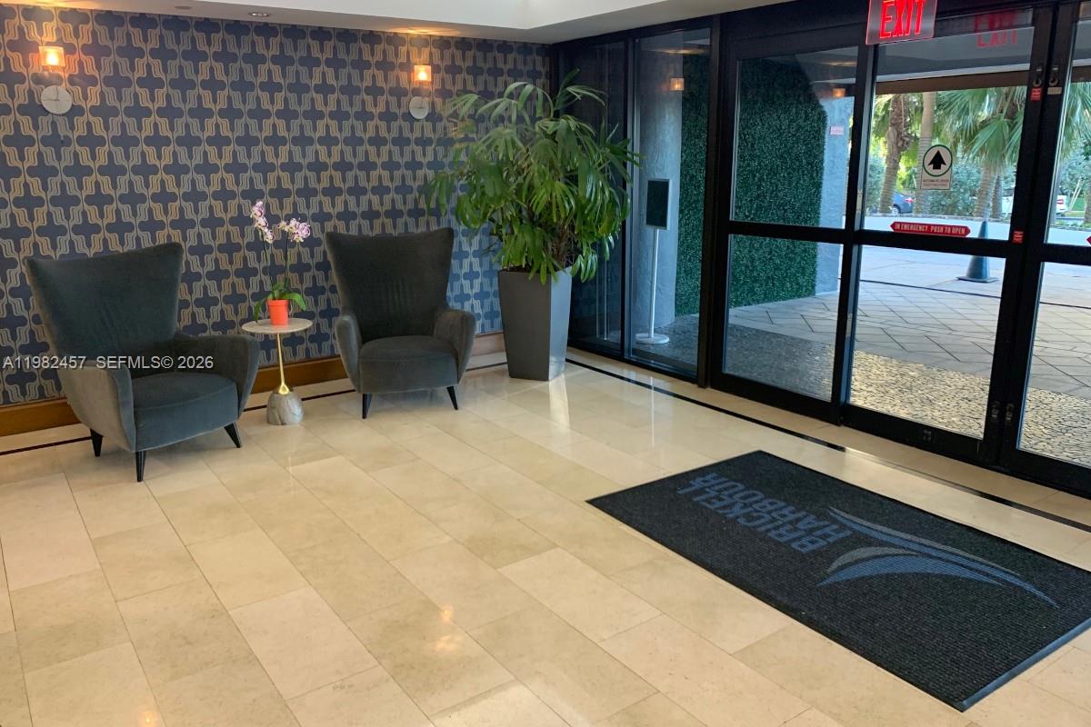 200 SE 15th Rd #15H Miami, FL 33129