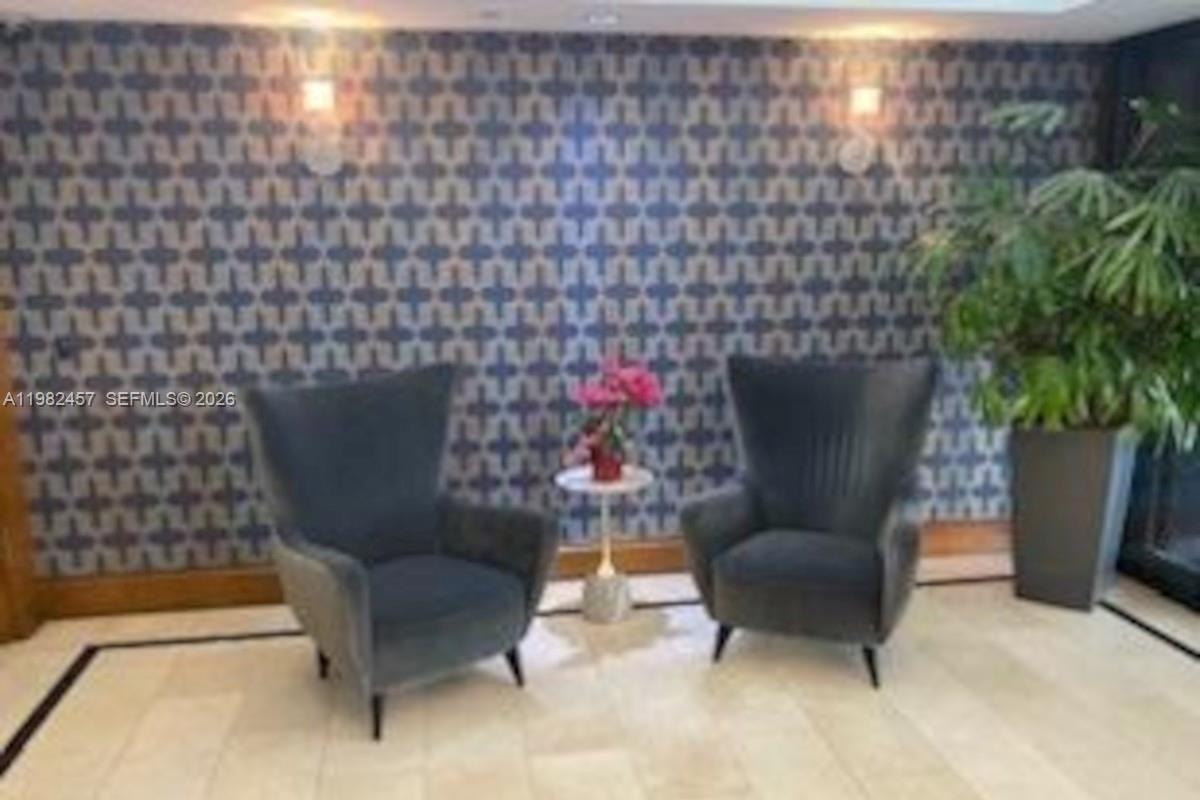 200 SE 15th Rd #15H Miami, FL 33129