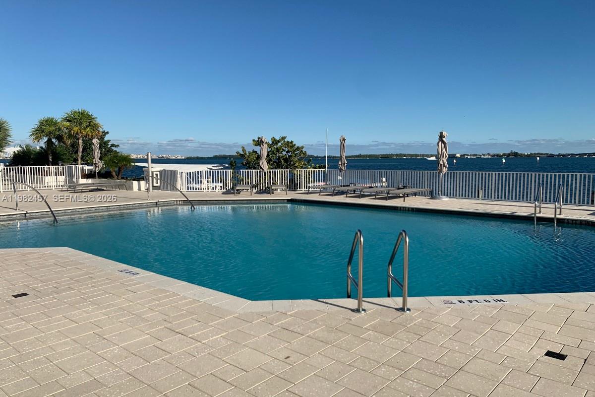 200 SE 15th Rd #15H Miami, FL 33129