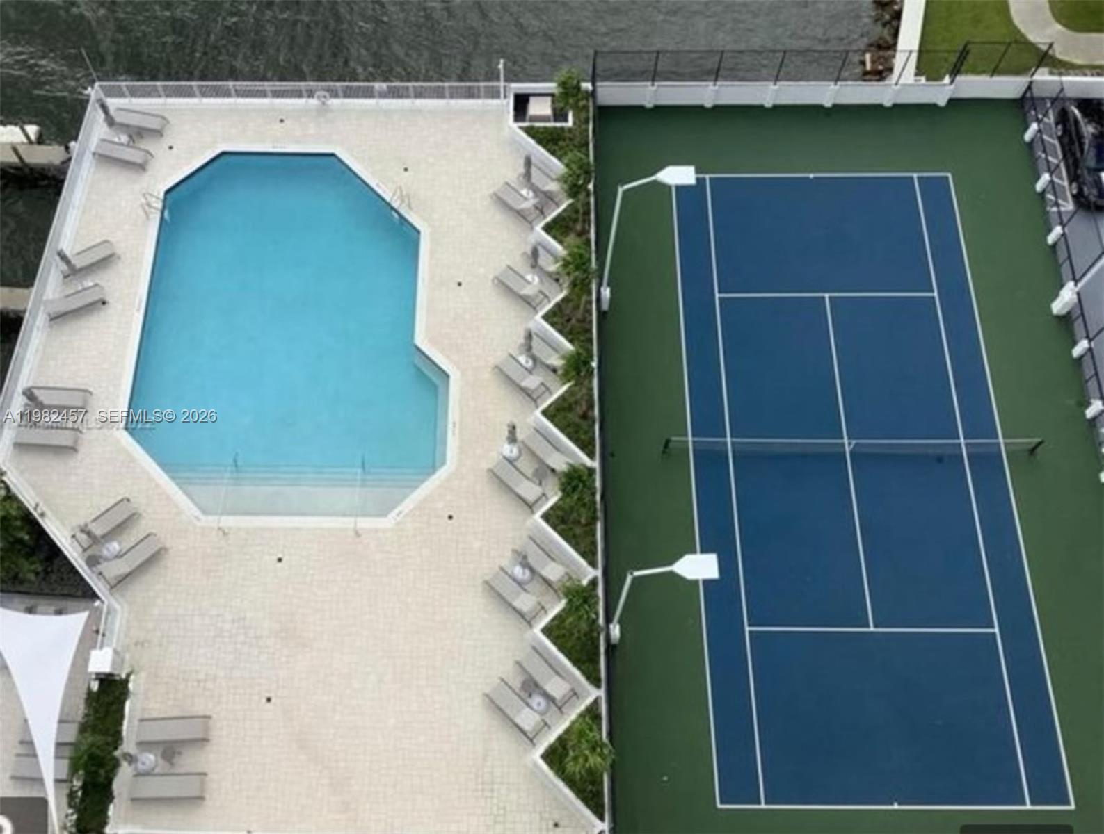 200 SE 15th Rd #15H Miami, FL 33129