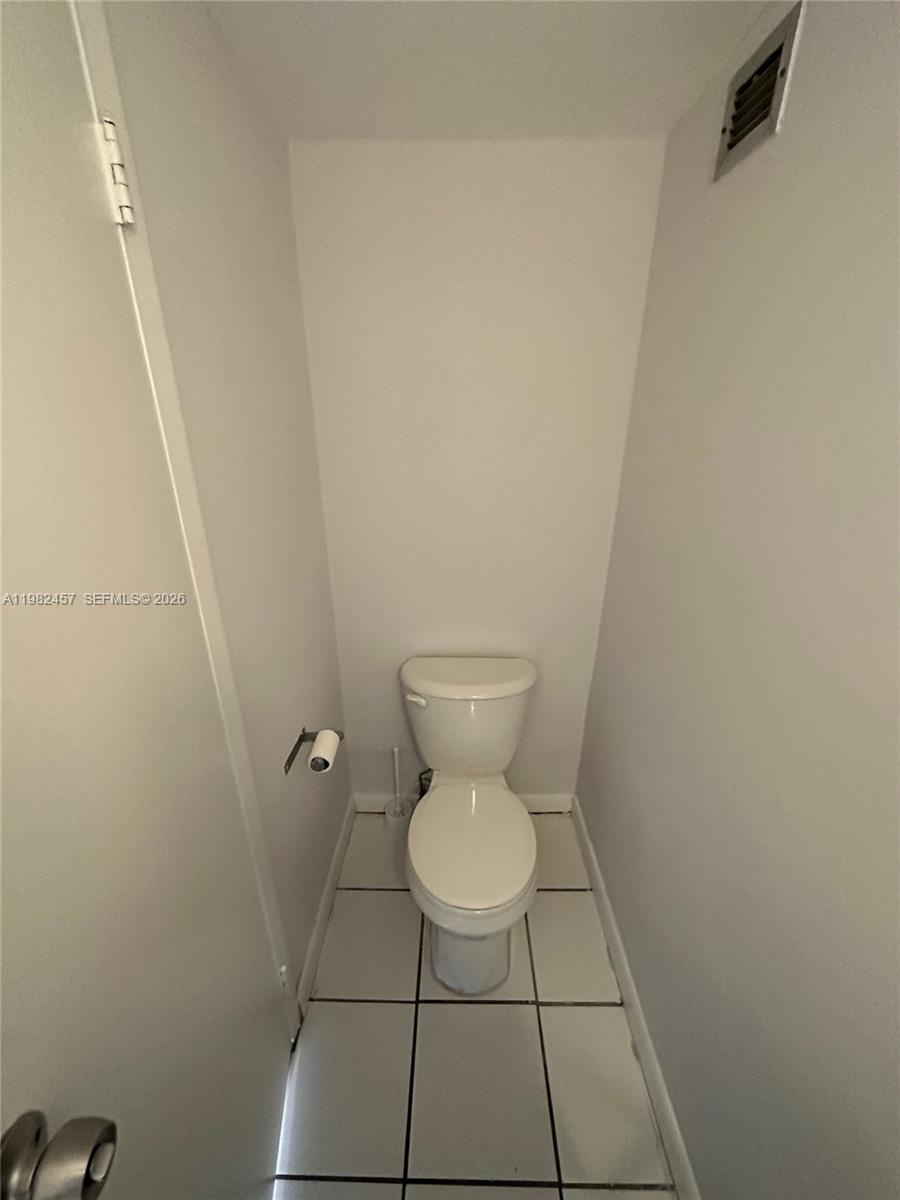 200 SE 15th Rd #15H Miami, FL 33129