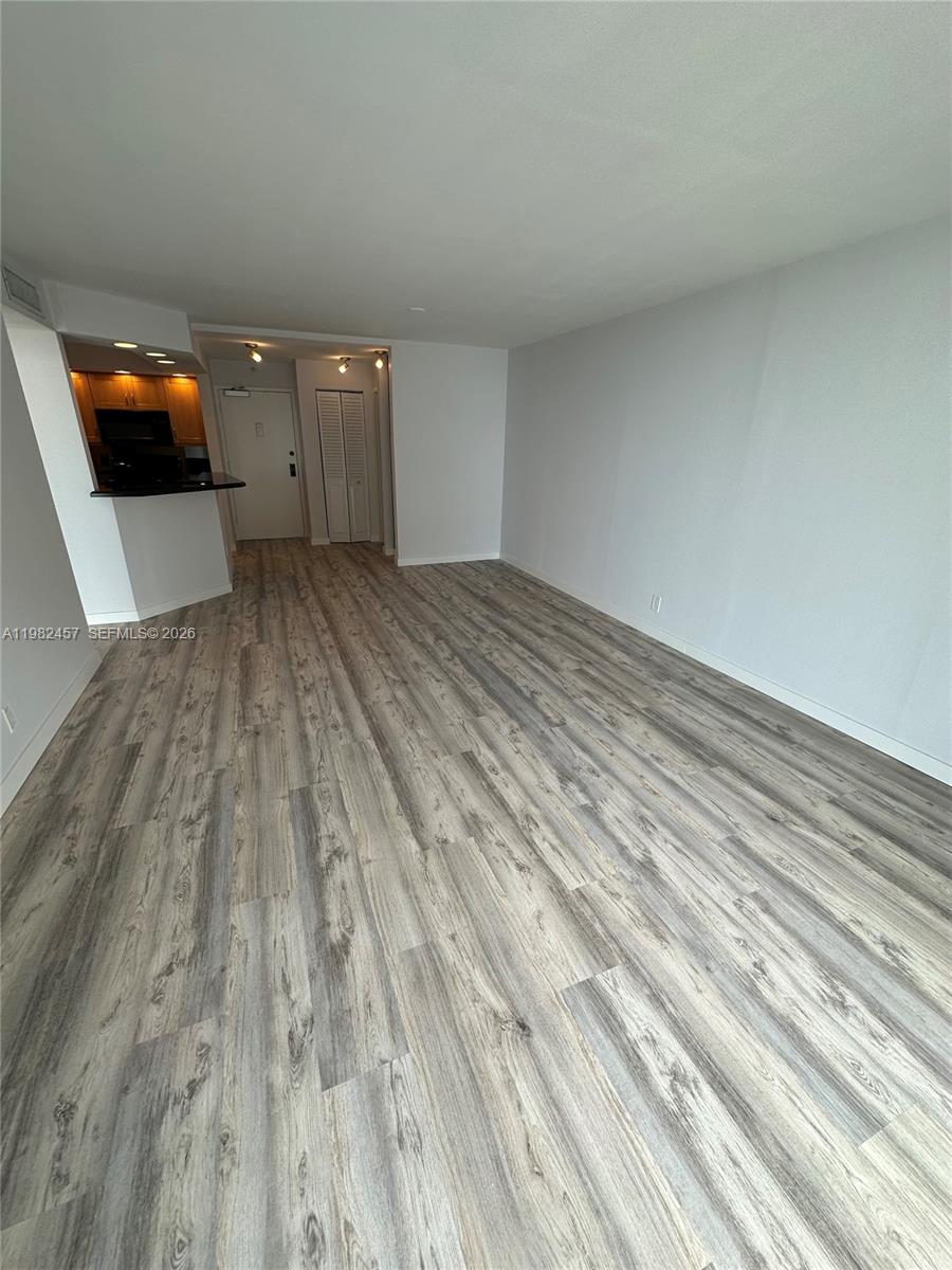 200 SE 15th Rd #15H Miami, FL 33129