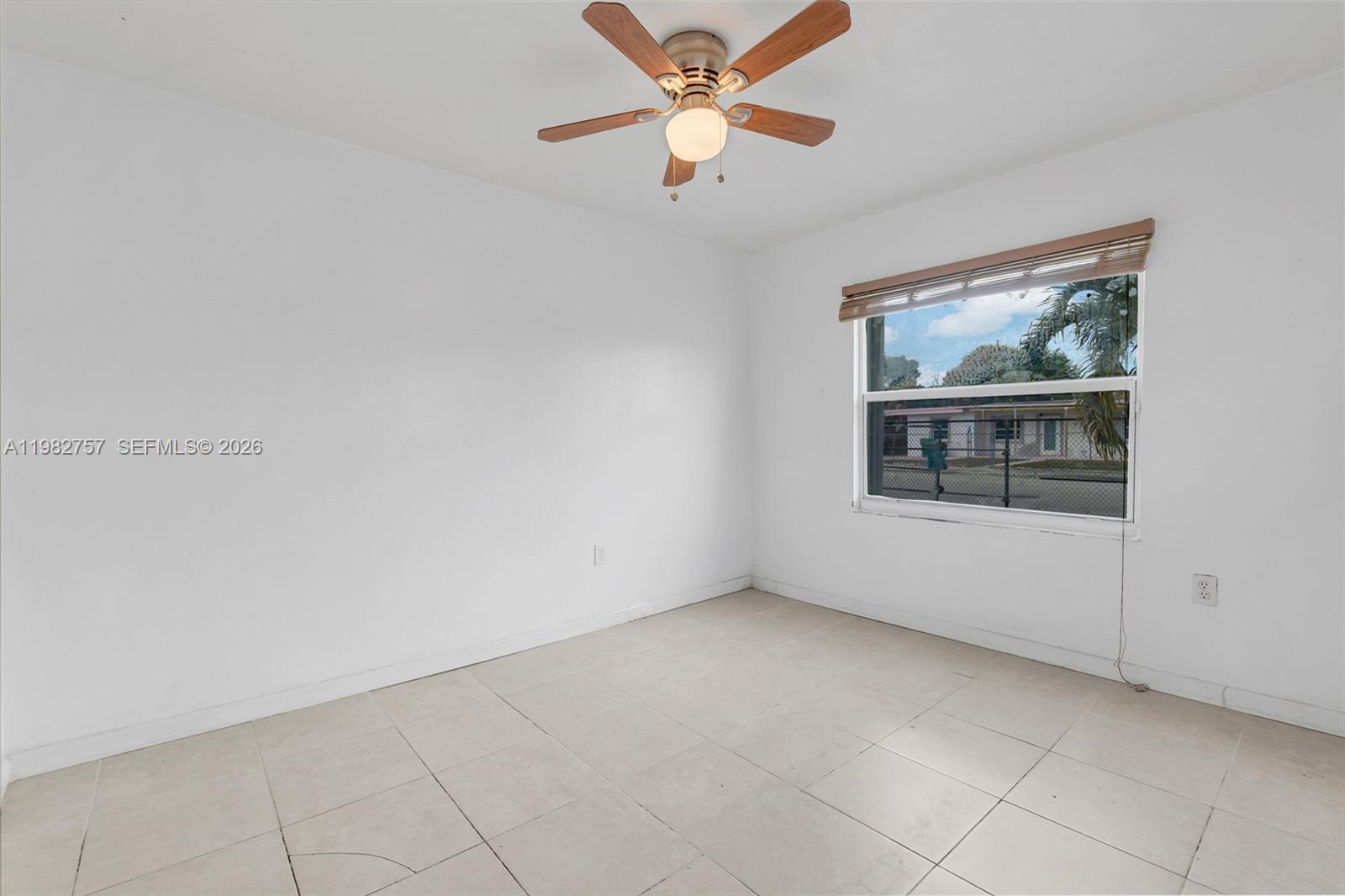 10230 SW 172nd St Miami, FL 33157