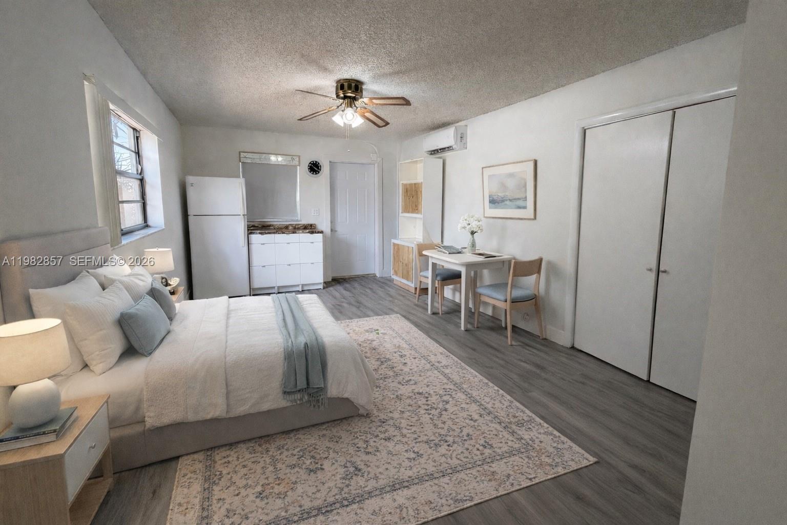 250 E 60th St Hialeah, FL 33013