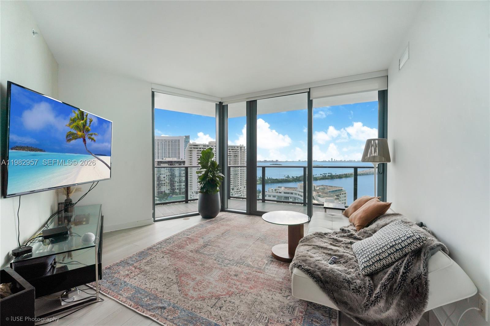 501 NE 31st St #1901