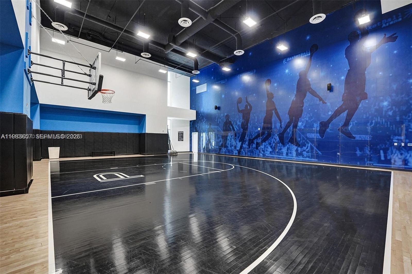 851 NE 1st Ave #3601 Miami, FL 33132