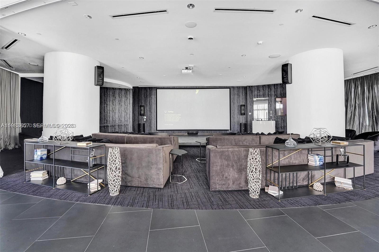 851 NE 1st Ave #3601 Miami, FL 33132