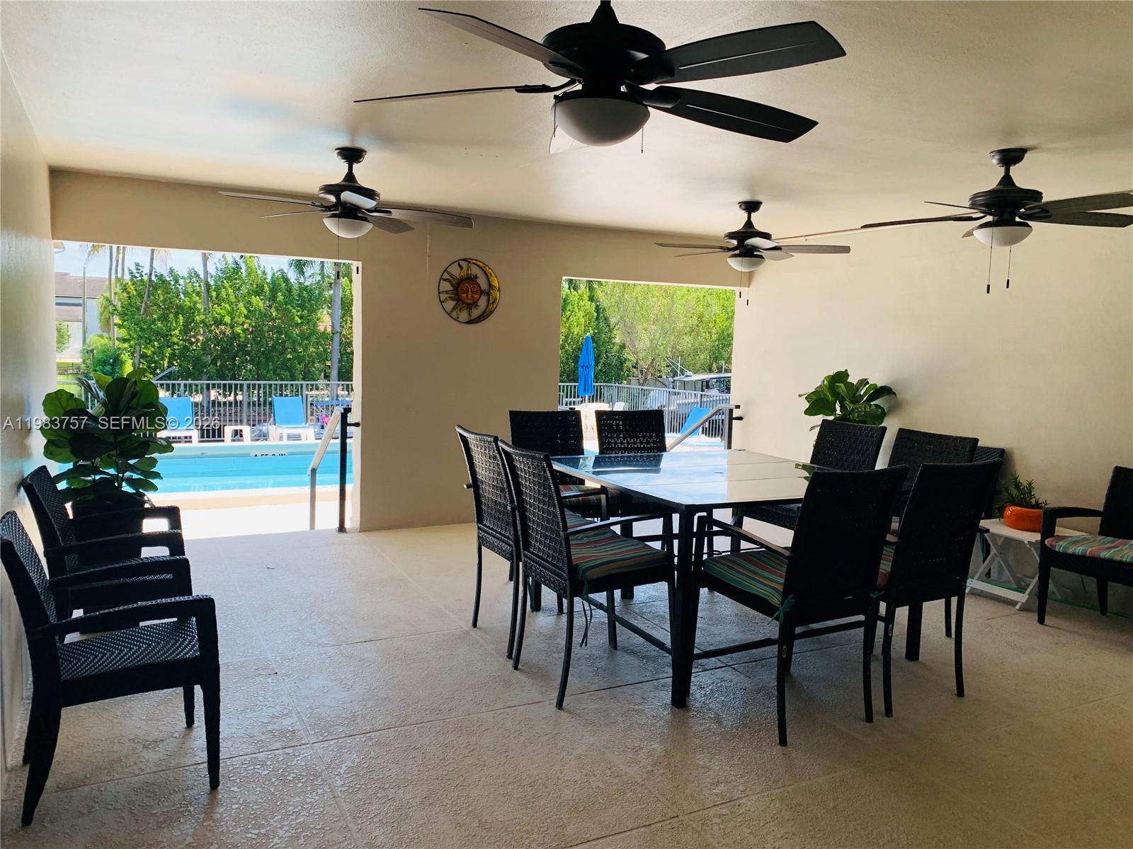 6815 Edgewater Dr #105 Coral Gables, FL 33133