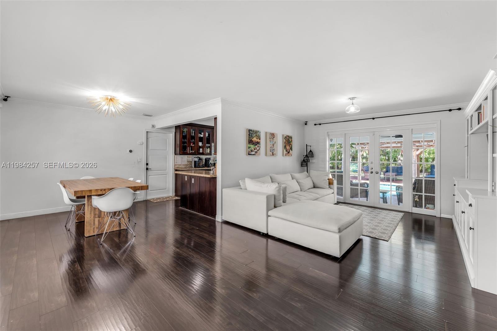 12945 SW 82nd Ave Pinecrest, FL 33156