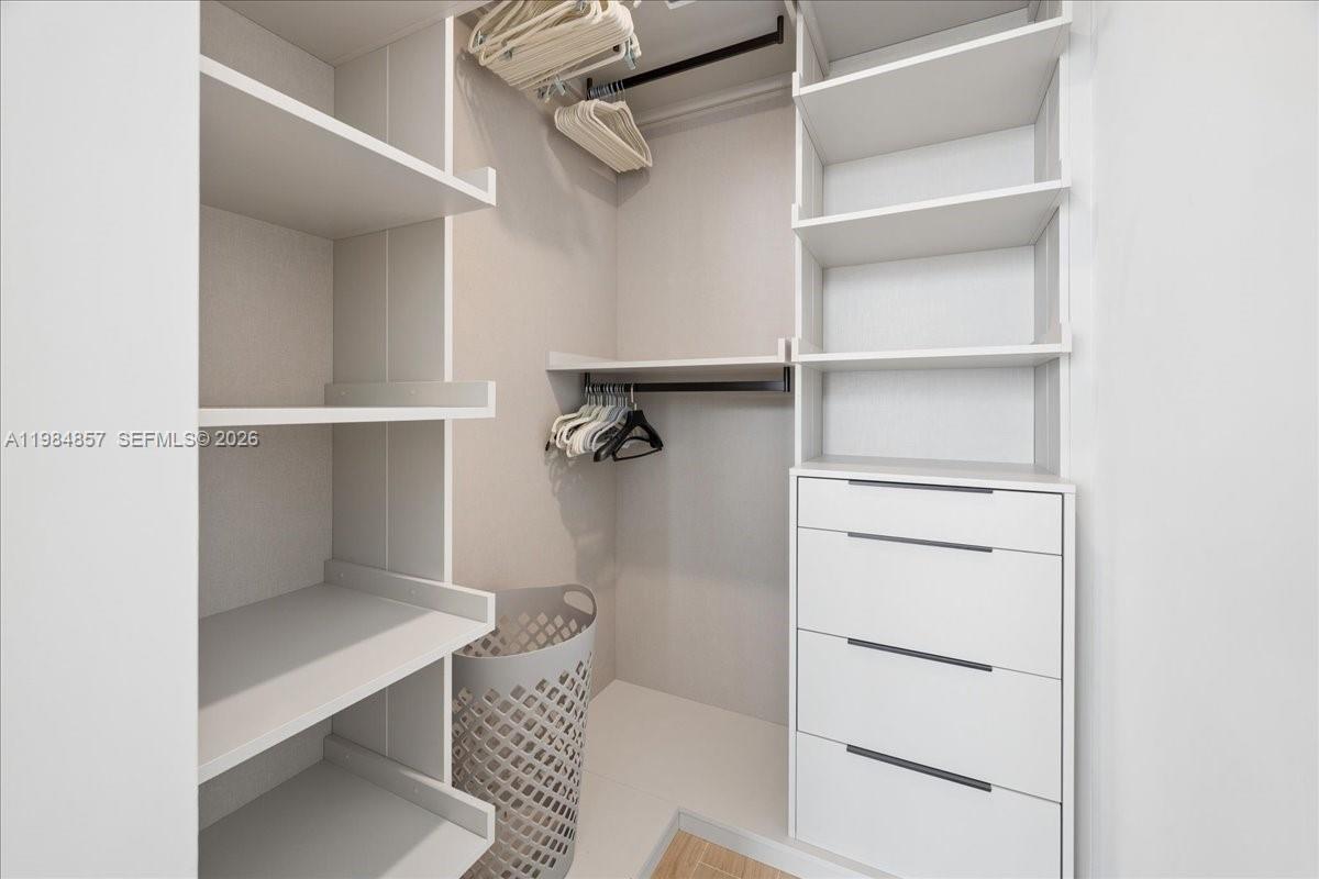 2678 Tigertail Ave #501 Miami, FL 33133