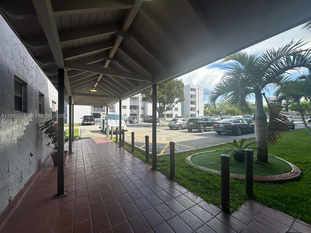 8185 NW 7th St #319 Miami, FL 33126