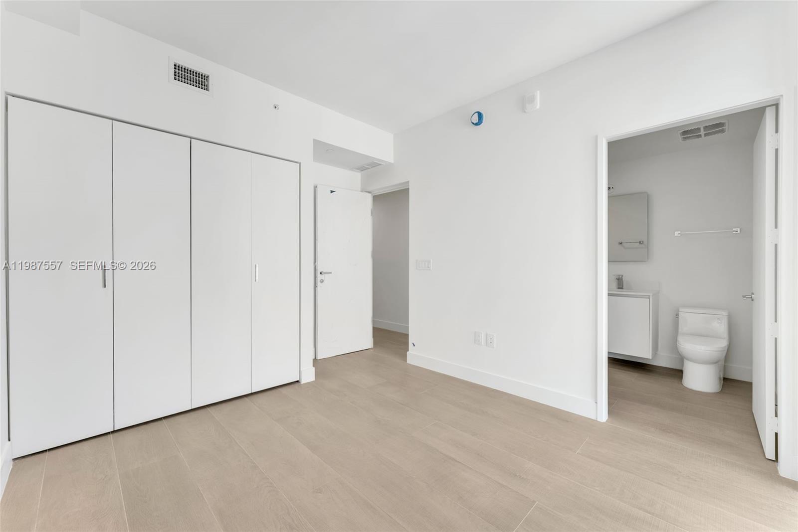 700 NE 24th St #1207 Miami, FL 33137