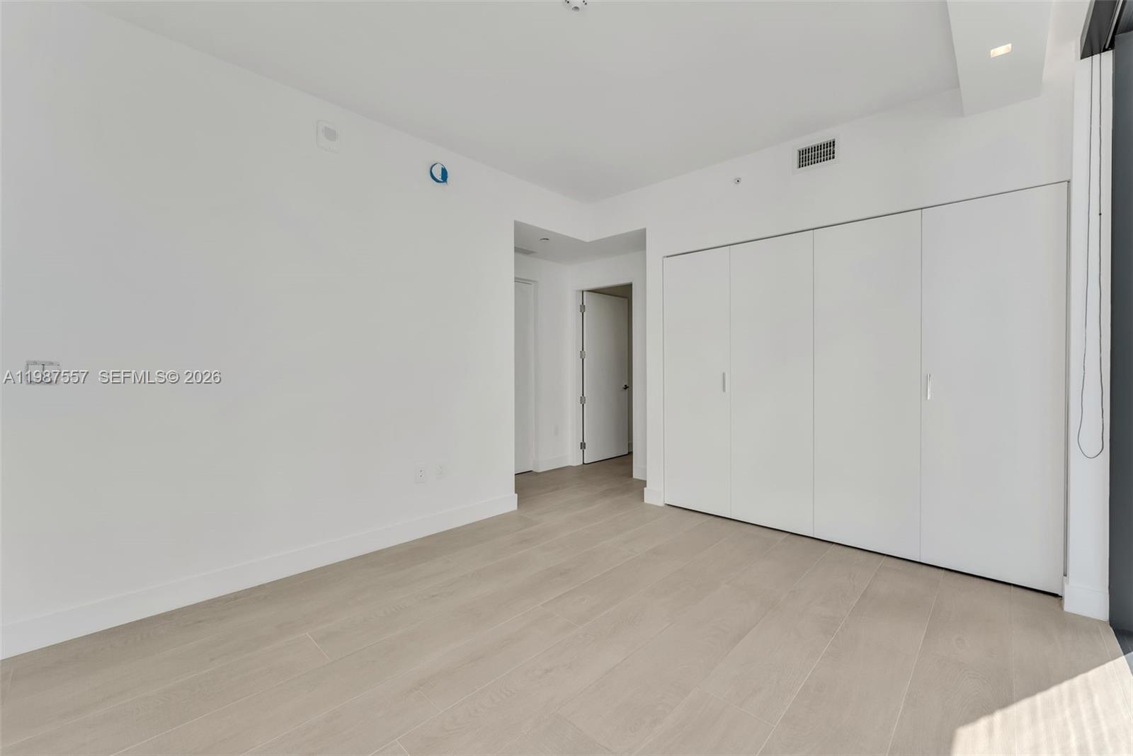 700 NE 24th St #1207 Miami, FL 33137