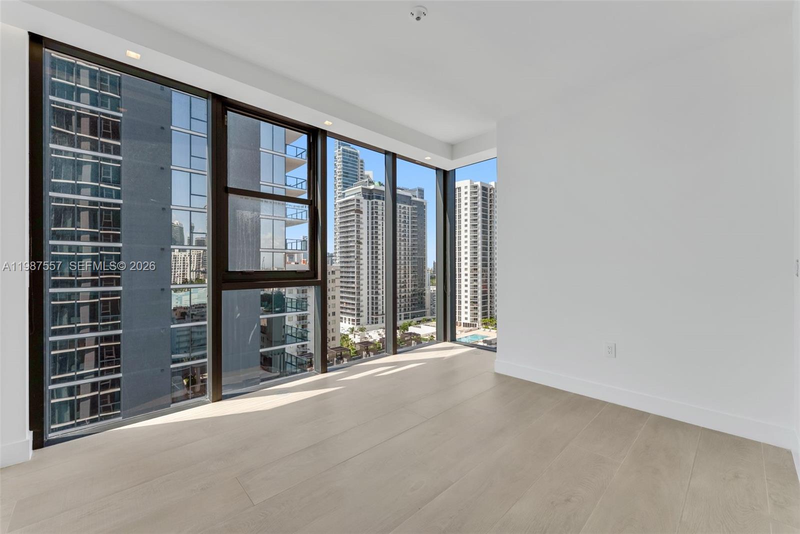 700 NE 24th St #1207 Miami, FL 33137