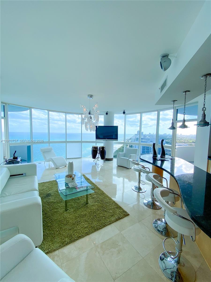 image La Gorce Palace2