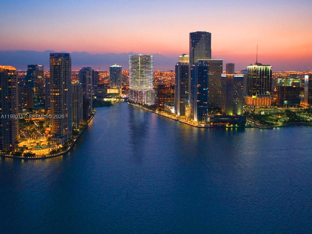 200 Biscayne Blvd Way #4512 Miami, FL 33131