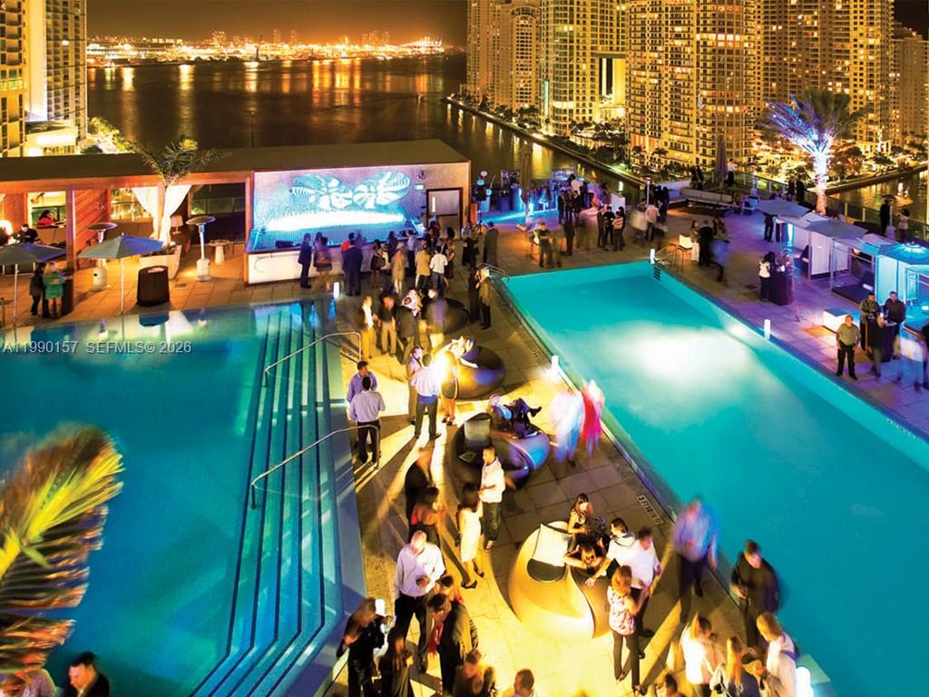 200 Biscayne Blvd Way #4512 Miami, FL 33131