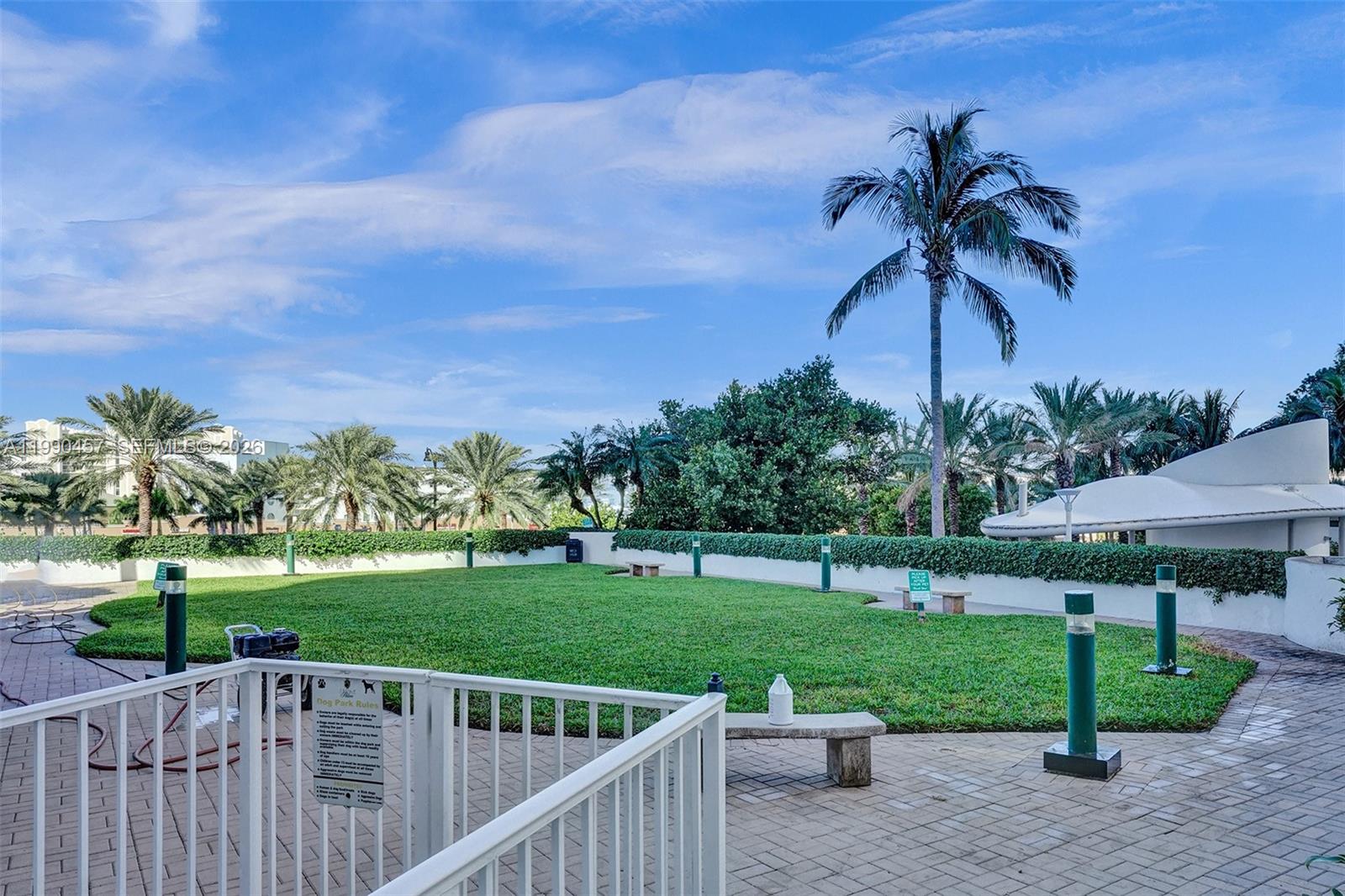 18101 Collins Ave #4106 + Cabana Sunny Isles Beach, FL 33160