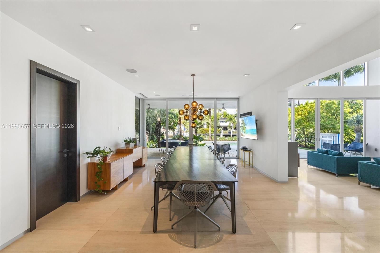 410 Golden Bch Dr Golden Beach, FL 33160