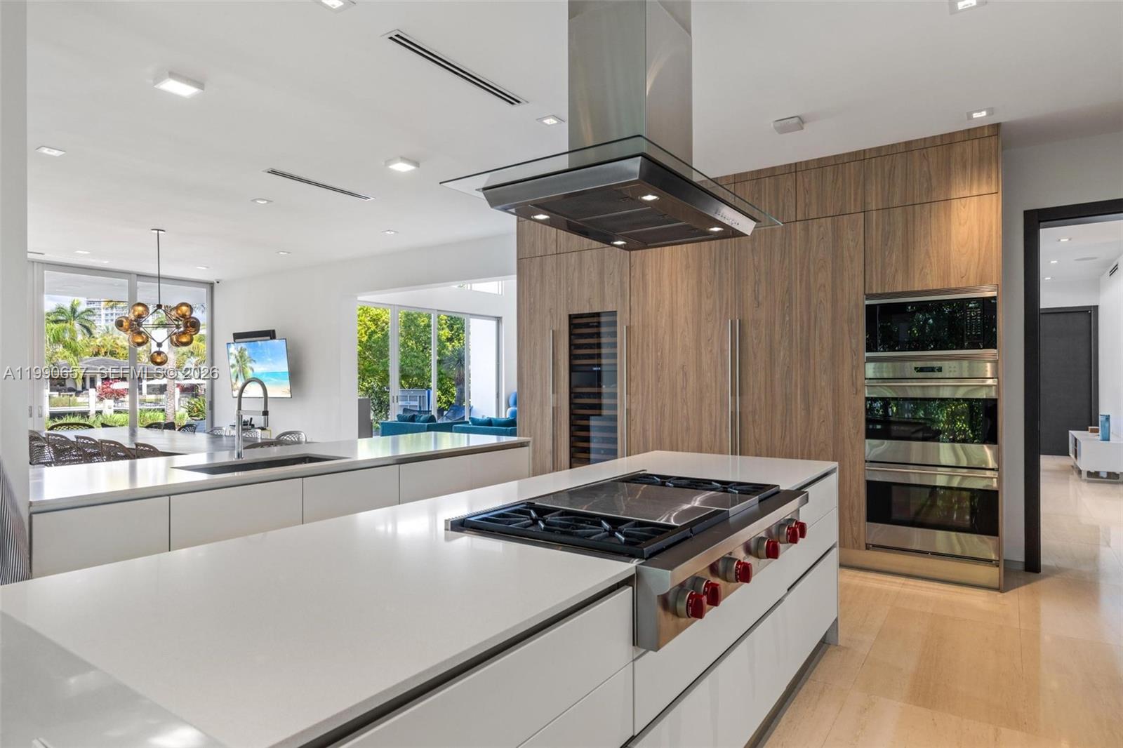 410 Golden Bch Dr Golden Beach, FL 33160