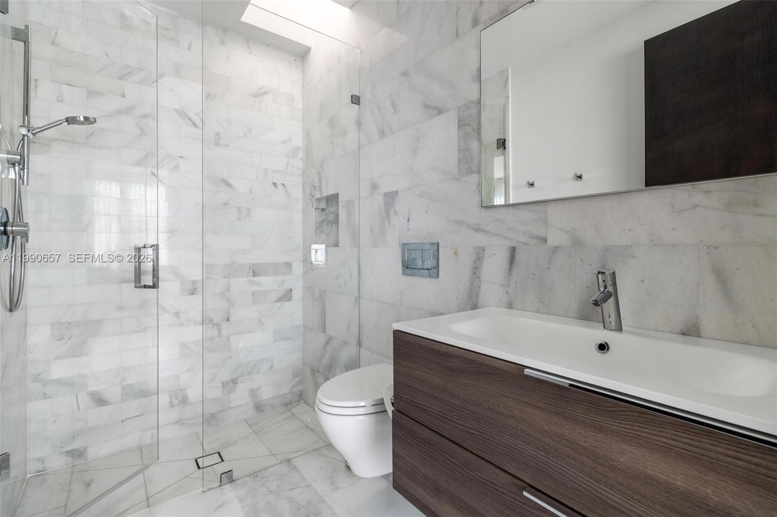 410 Golden Bch Dr Golden Beach, FL 33160