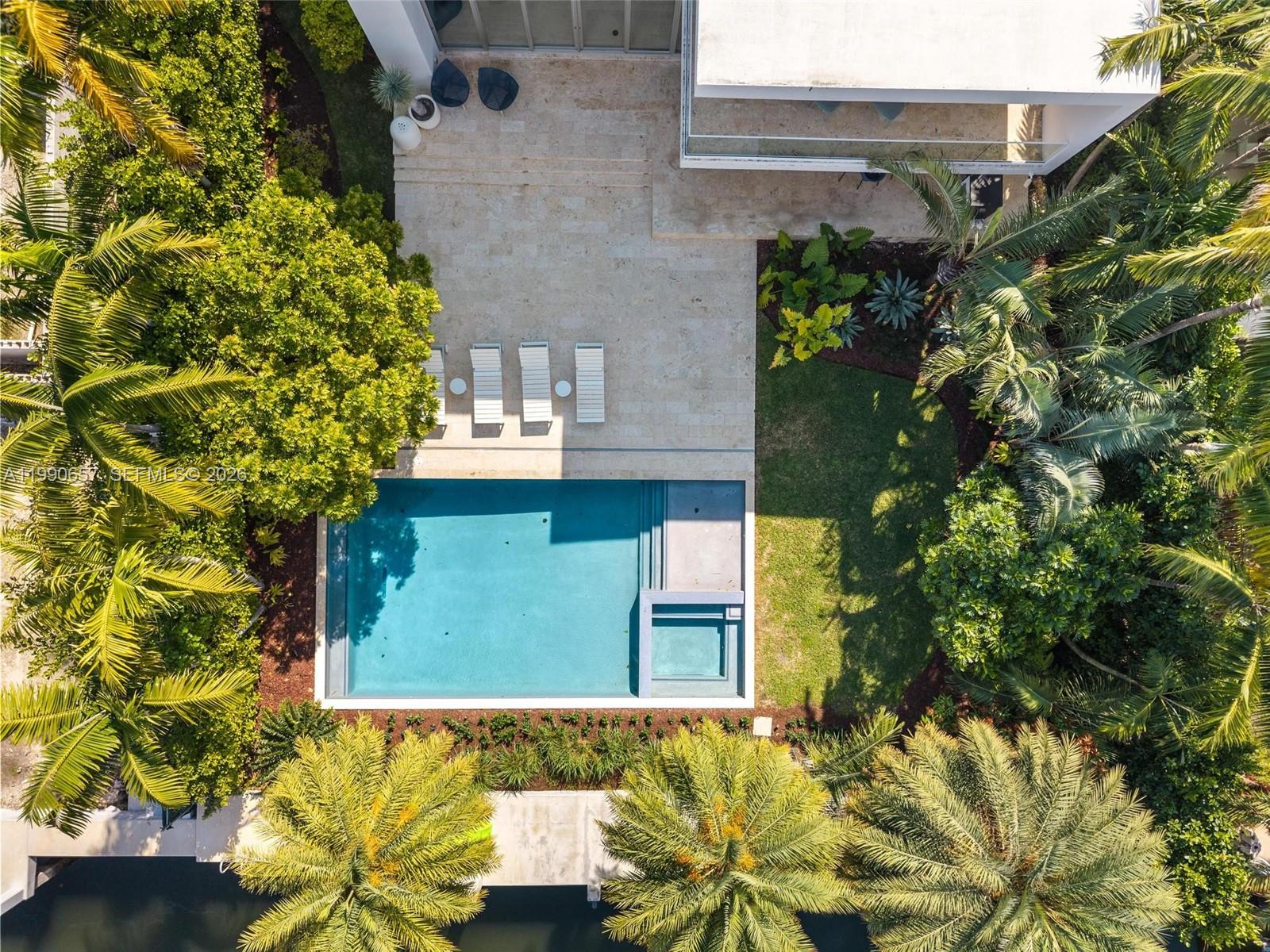 410 Golden Bch Dr Golden Beach, FL 33160