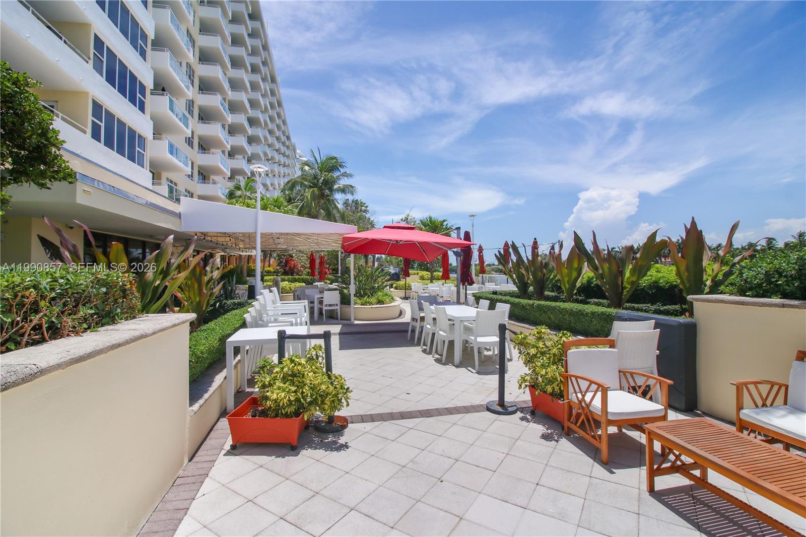 5600 Collins Ave #14K Miami Beach, FL 33140