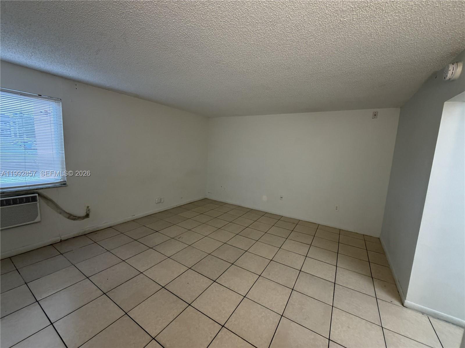 7010 NW 186th St #5-121A Hialeah, FL 33015