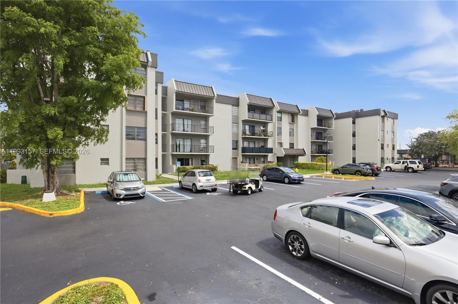 10431 N Kendall Dr #D204