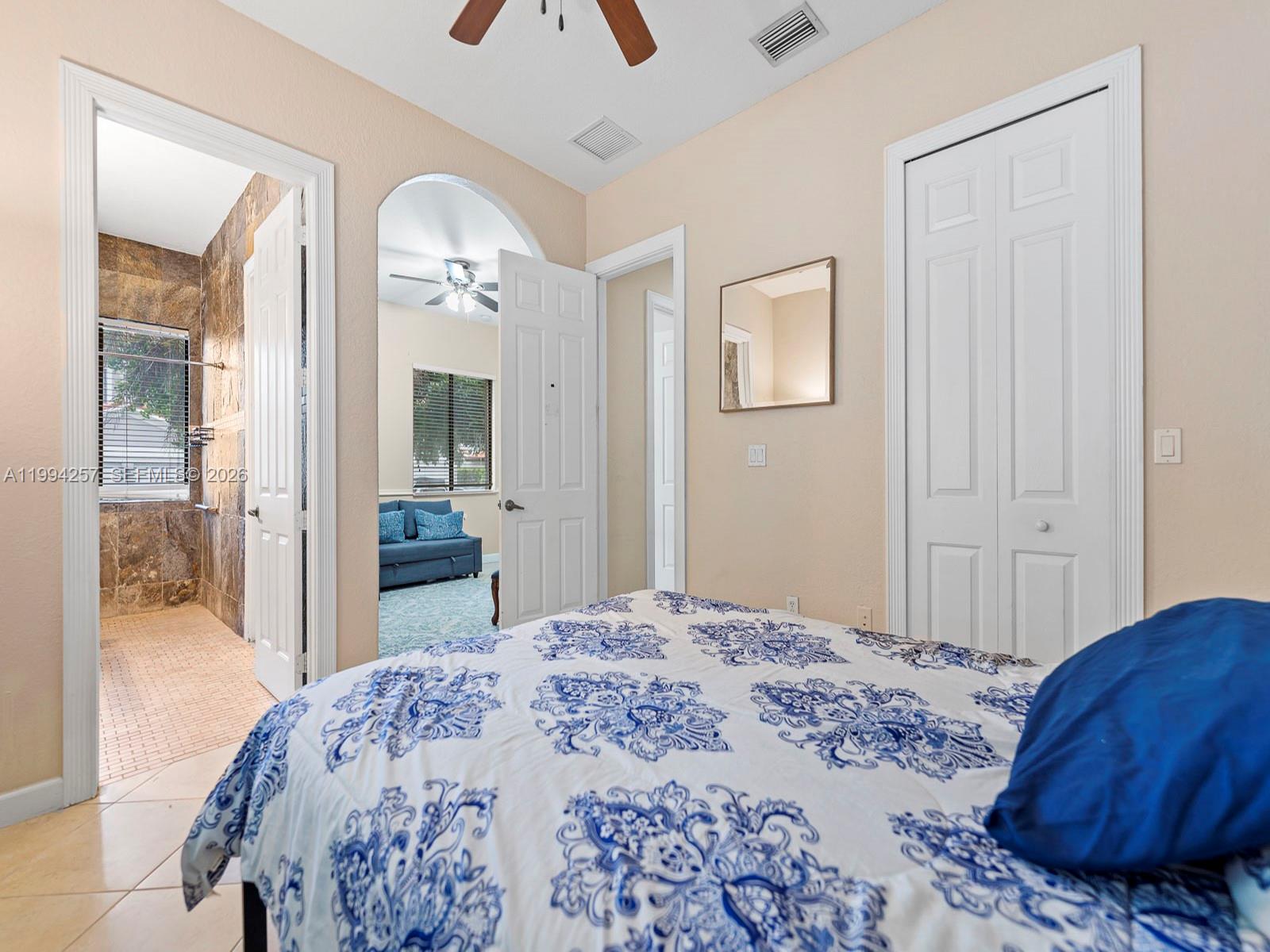 19385 SW 79th Ct Cutler Bay, FL 33157