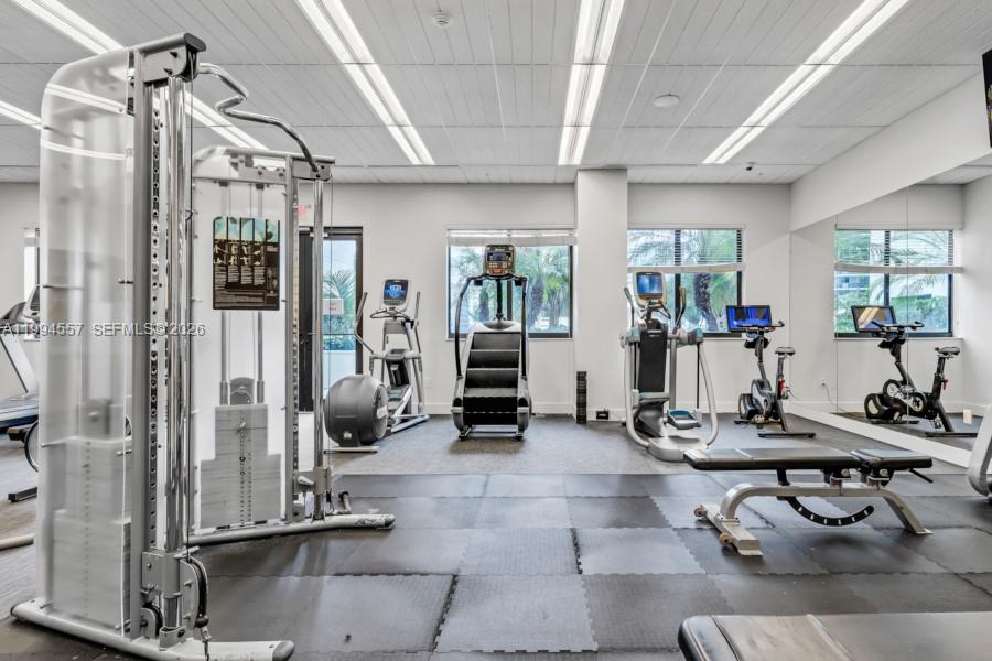 image Nine at Mary Brickell Village2