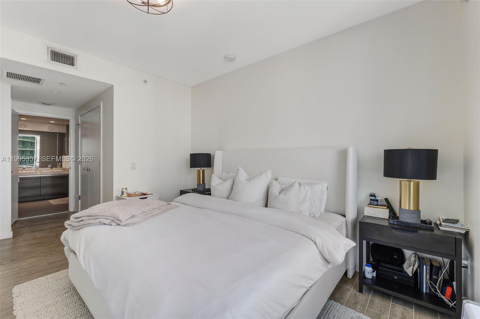 image The Bond on Brickell16