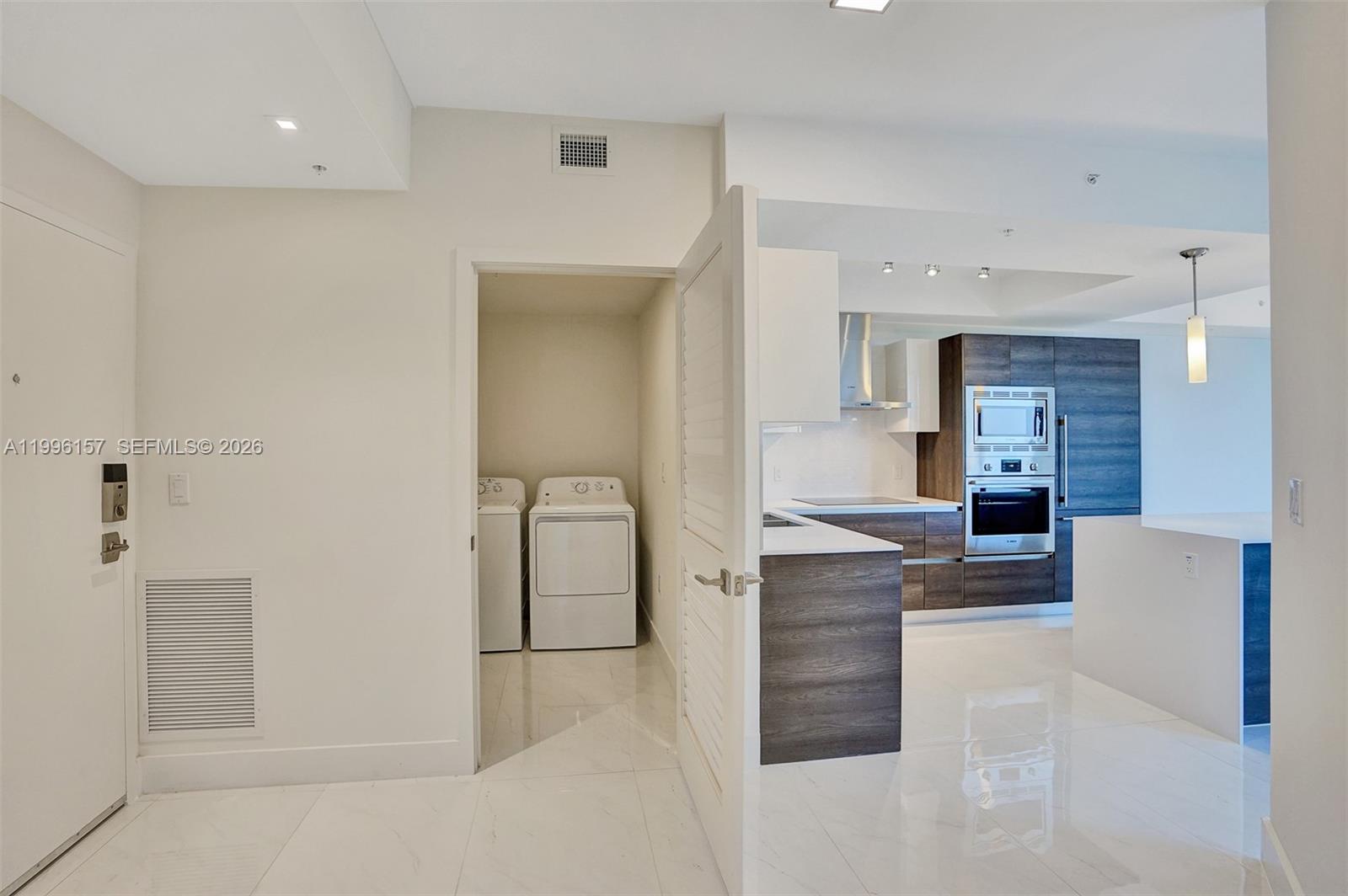 image Merrick Manor9