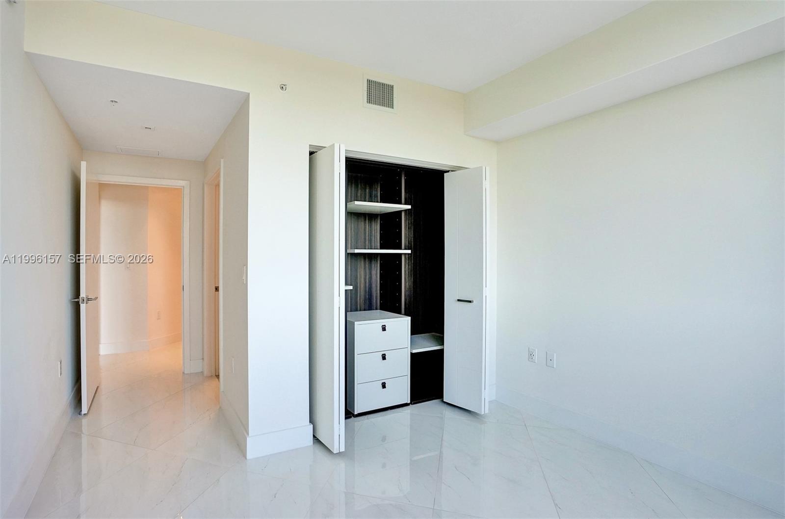 image Merrick Manor13