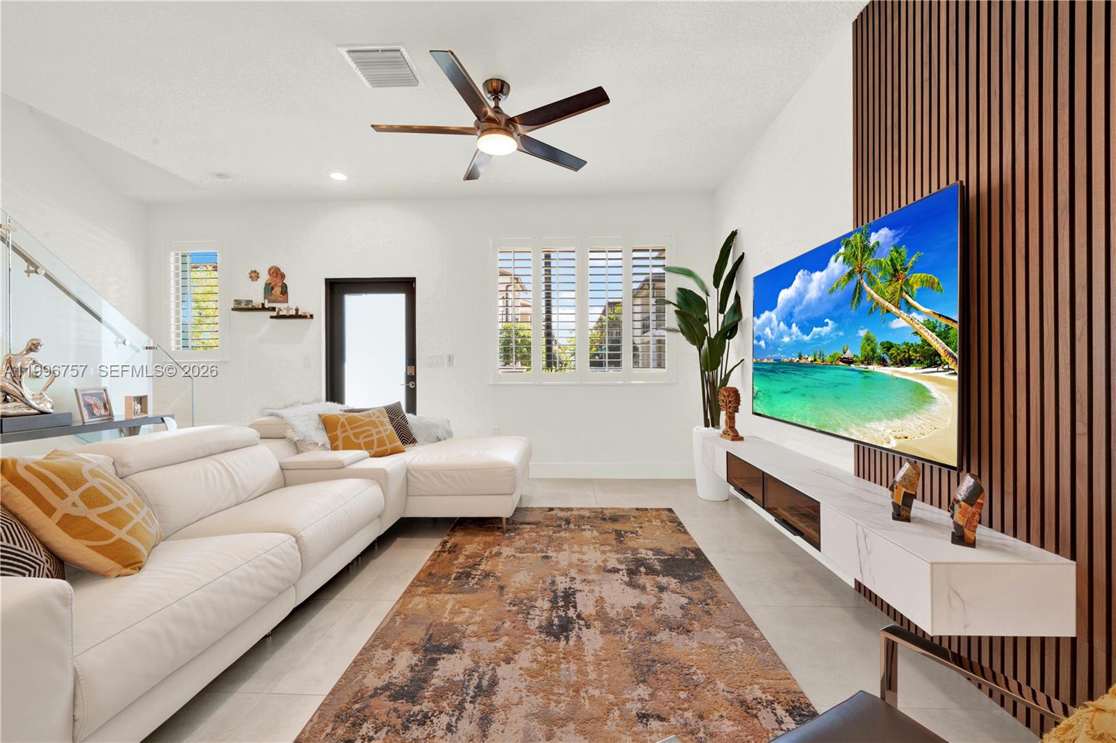 8319 NW 49th St Doral, FL 33166