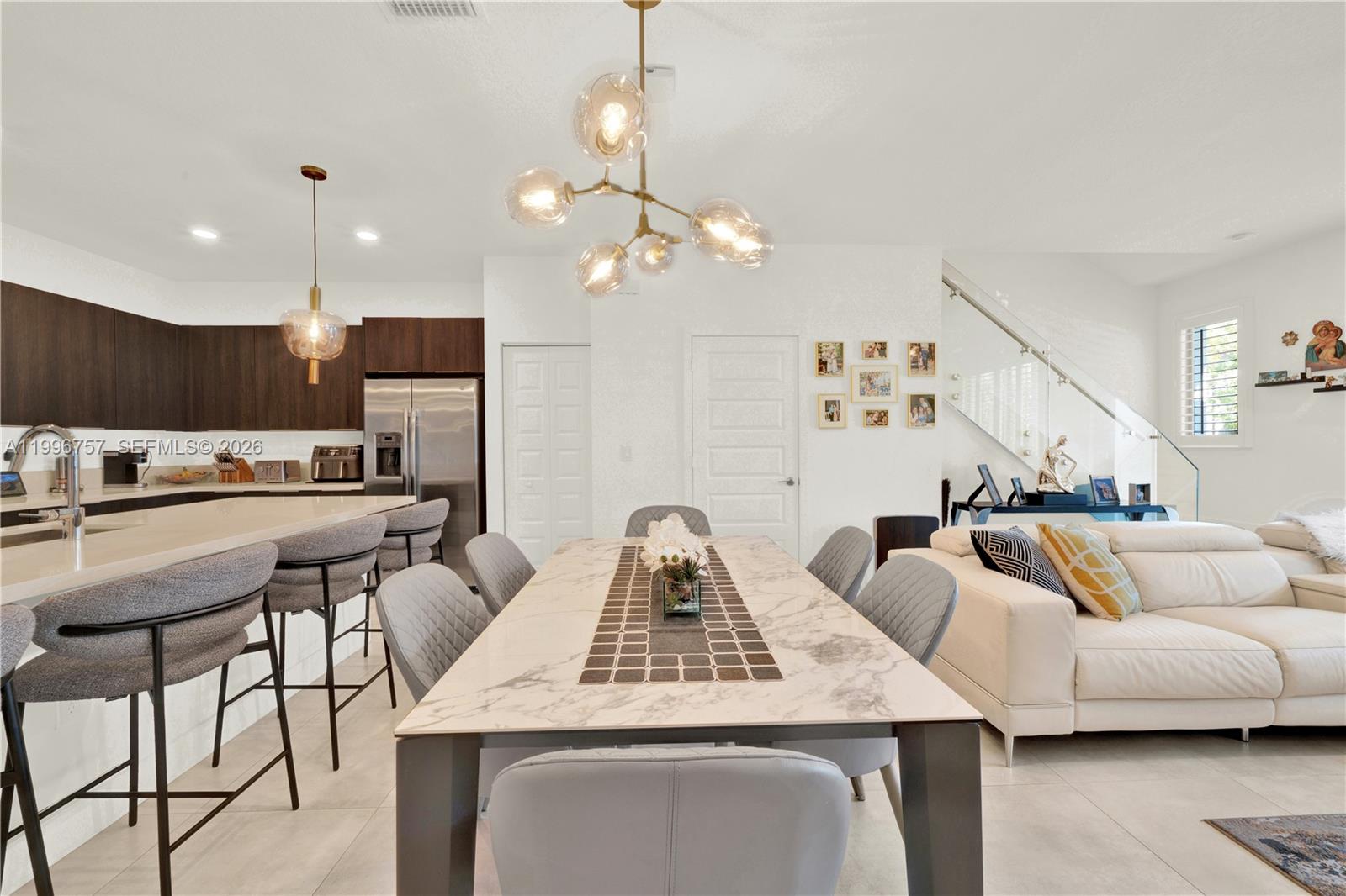 8319 NW 49th St Doral, FL 33166