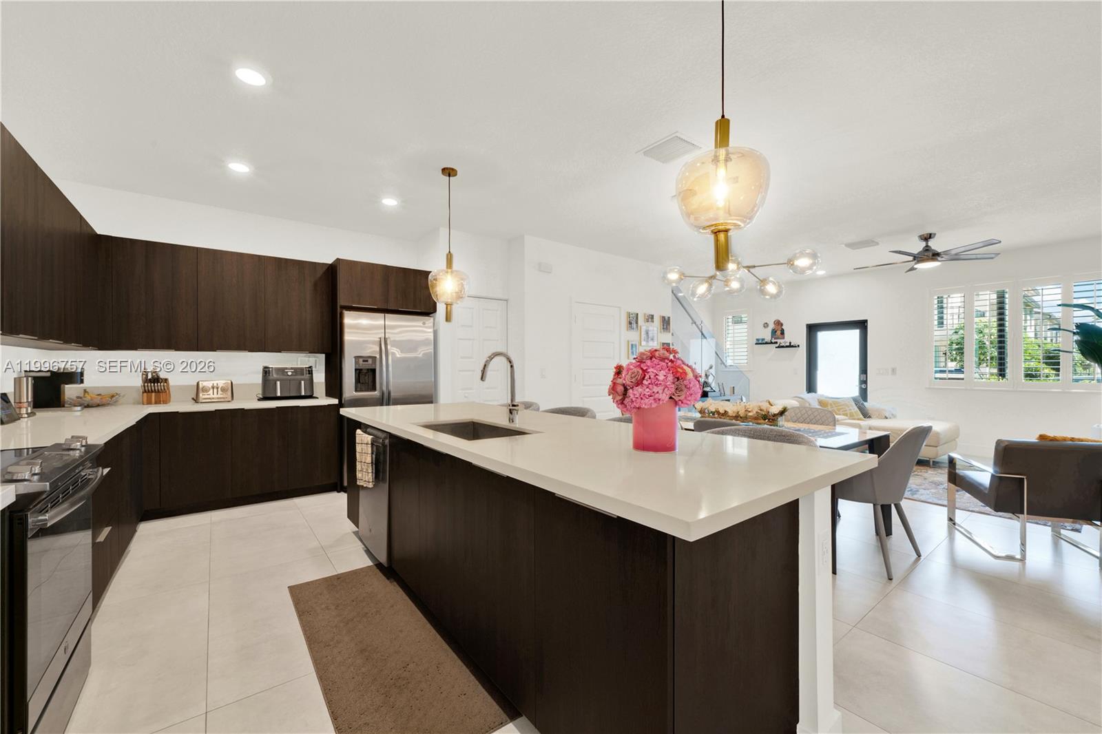 8319 NW 49th St Doral, FL 33166